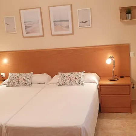 R2r - Hortensia - C05a03 Apartment Santona